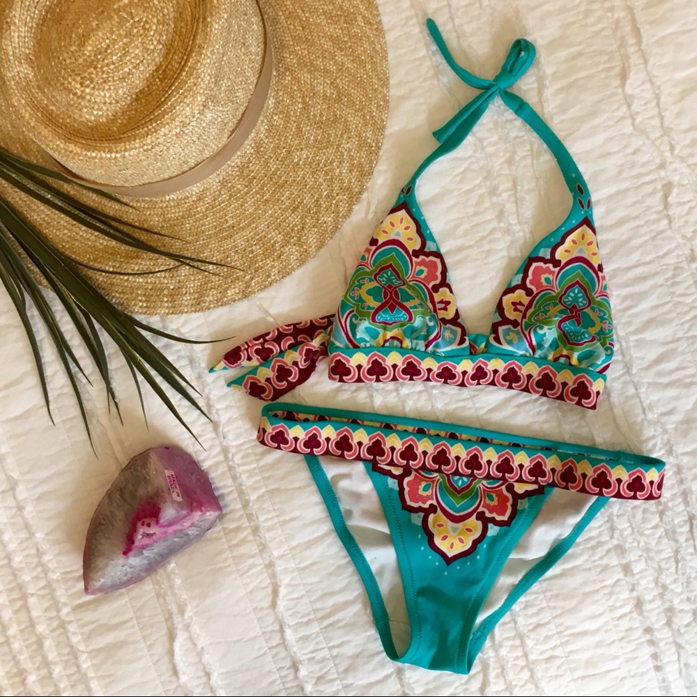 🌊Turquoise Moroccan Print Halter Top Bikini